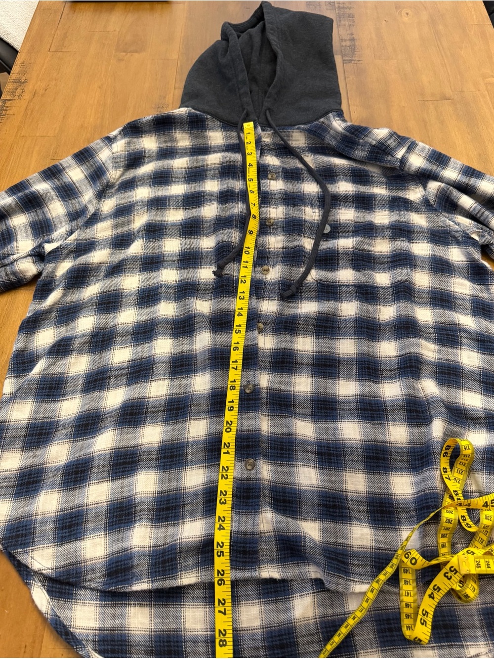 American Eagle Outfitters Navy and White Plaid Hooded Button-Down Shirt - Picture 4 of 5